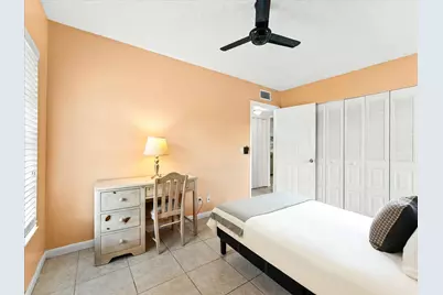 341 A Covered Bridge Boulevard, Lake Worth, FL 33467 - Photo 13