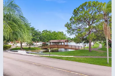 341 A Covered Bridge Boulevard, Lake Worth, FL 33467 - Photo 23