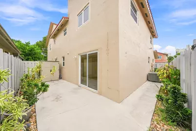 2217 W 69th Street #2217A, Hialeah, FL 33016 - Photo 21