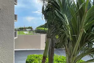 4200 N Ocean Dr W, Riviera Beach, FL 33404 - Photo 9