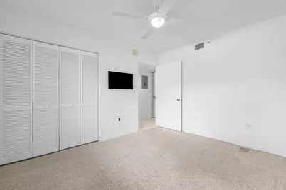 6112 Huntwick Terrace #102, Delray Beach, FL 33484 - Photo 23