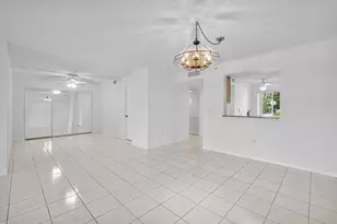 6112 Huntwick Terrace, Delray Beach, FL 33484 - Photo 9