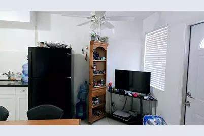 2213 Lincoln Street #2, Hollywood, FL 33020 - Photo 3