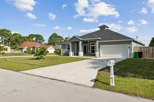 1791 SW Effland Ave, Port Saint Lucie, FL 34953 - Photo 3