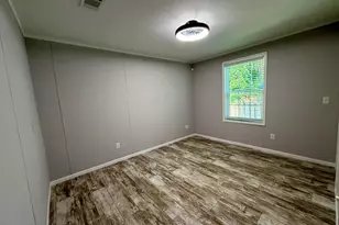 755 Ridgewood Dr, West Palm Beach, FL 33405 - Photo 11