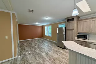 755 Ridgewood Dr, West Palm Beach, FL 33405 - Photo 7