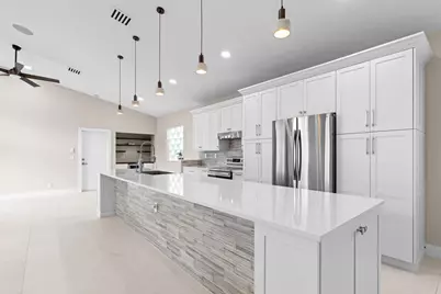7140 NW Turtle Walk, Boca Raton, FL 33487 - Photo 5