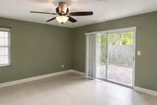 712 NE 3rd Ave, Pompano Beach, FL 33060 - Photo 7