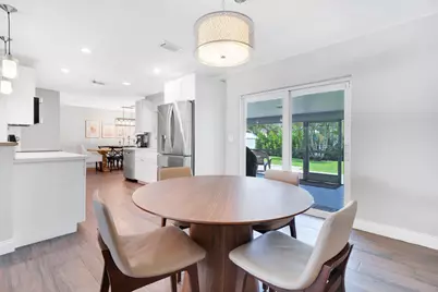 528 NW 15th Avenue, Boca Raton, FL 33486 - Photo 11