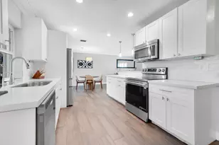 528 NW 15th Ave, Boca Raton, FL 33486 - Photo 17