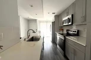 852 NW 81st Ave, Plantation, FL 33324 - Photo 13