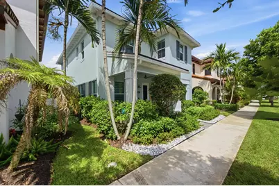 8015 Hobbes Way, Palm Beach Gardens, FL 33418 - Photo 3