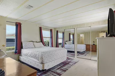7983 SE Saratoga Drive, Hobe Sound, FL 33455 - Photo 11