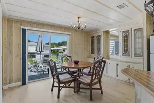 7983 SE Saratoga Dr, Hobe Sound, FL 33455 - Photo 7