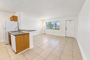 1604 Meadows Cir W, Boynton Beach, FL 33436 - Photo 5