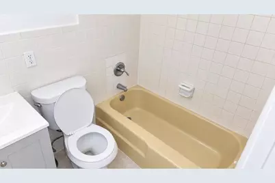 435 NW 41st Street #2, Oakland Park, FL 33309 - Photo 3