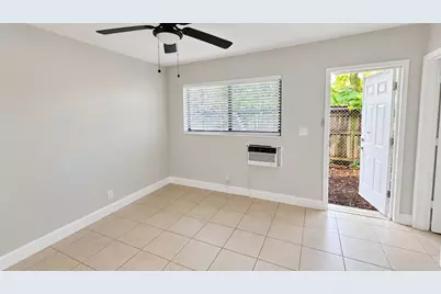 435 NW 41st Street #2, Oakland Park, FL 33309 - Photo 17