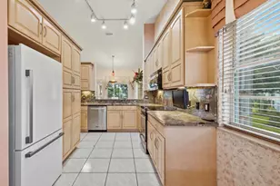 7881 Whispering Palms Dr, Boynton Beach, FL 33437 - Photo 9