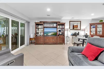 1375 SW 48th Terrace, Deerfield Beach, FL 33442 - Photo 5