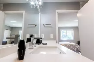 2092 Pasa Verde Ln, Weston, FL 33327 - Photo 19