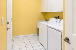 10164 Lombardy Dr, Tamarac, FL 33321 - Photo 15