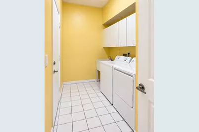 10164 Lombardy Drive, Tamarac, FL 33321 - Photo 7