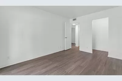 1007 Rexford A, Boca Raton, FL 33434 - Photo 11