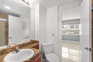 3250 NE 28th St, Fort Lauderdale, FL 33308 - Photo 15