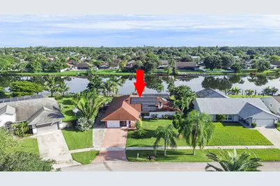 154 Santa Monica Avenue, Royal Palm Beach, FL 33411 - Photo 3