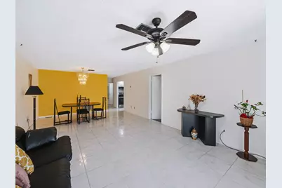4948 Regina Court, West Palm Beach, FL 33415 - Photo 9