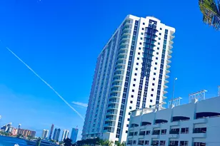 17111 Biscayne Blvd, North Miami Beach, FL 33160 - Photo 23