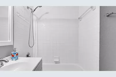 330 Avondale Drive, Pompano Beach, FL 33060 - Photo 23