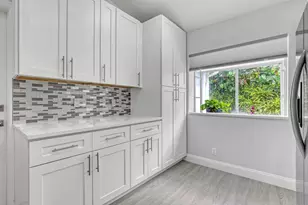 24 Admirals Ct, Palm Beach Gardens, FL 33418 - Photo 15