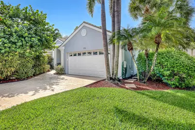 24 Admirals Court, Palm Beach Gardens, FL 33418 - Photo 1