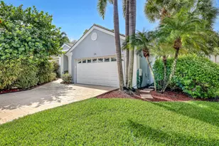 24 Admirals Ct, Palm Beach Gardens, FL 33418 - Photo 1