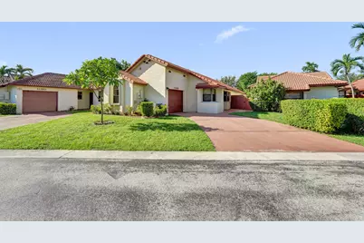 11330 SW 8th Place, Pembroke Pines, FL 33025 - Photo 3