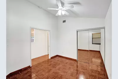 11330 SW 8th Place, Pembroke Pines, FL 33025 - Photo 21