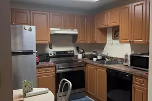 17 Burgundy A, Delray Beach, FL 33484 - Photo 3