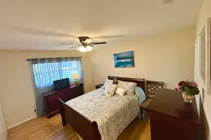 2811 Ashley Dr W, West Palm Beach, FL 33415 - Photo 13