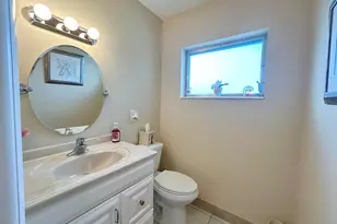 2811 Ashley Dr W, West Palm Beach, FL 33415 - Photo 19
