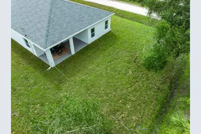 8115 104th Avenue, Vero Beach, FL 32967 - Photo 3