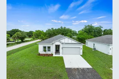 8115 104th Avenue, Vero Beach, FL 32967 - Photo 1