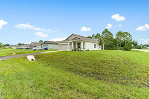 8116 100th Ct, Vero Beach, FL 32967 - Photo 3