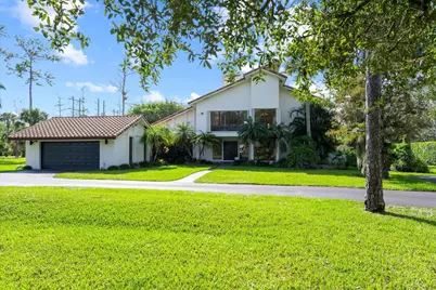 12638 Quercus Lane, Wellington, FL 33414 - Photo 3