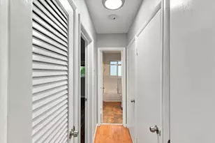 2110 NE 39th St, Fort Lauderdale, FL 33308 - Photo 11