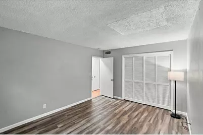 2110 NE 39th Street #8B, Fort Lauderdale, FL 33308 - Photo 13