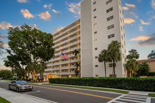 2555 NE 11th St, Fort Lauderdale, FL 33304 - Photo 1