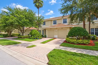 9954 E Villa Circle, Vero Beach, FL 32966 - Photo 1