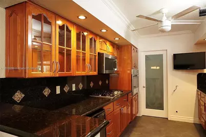 4205 McKinley Street, Hollywood, FL 33021 - Photo 3
