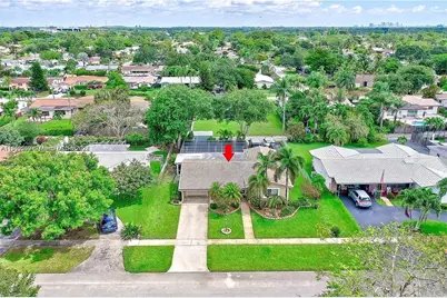 4205 McKinley Street, Hollywood, FL 33021 - Photo 9